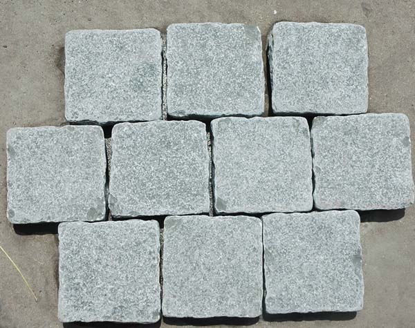 Tndur Grey Cobbles Tumbled (Vibrated)